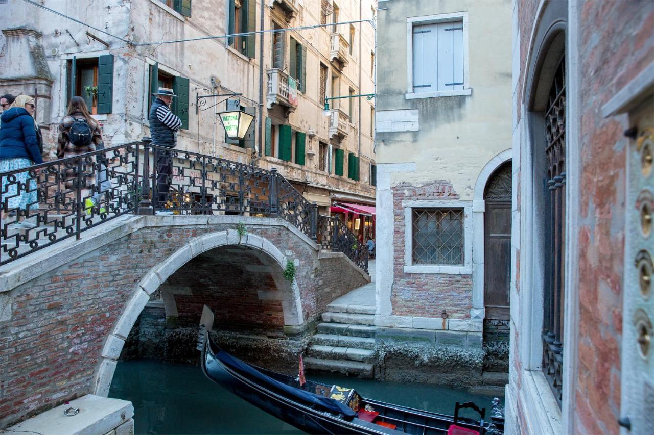At 2 Minutes From San Marco Square Daire Venedik Dış mekan fotoğraf
